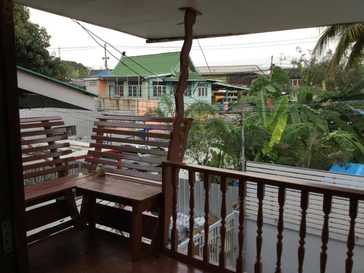 فرا ناخون سي أيوتثايا Siriwal Guesthouse المظهر الخارجي الصورة